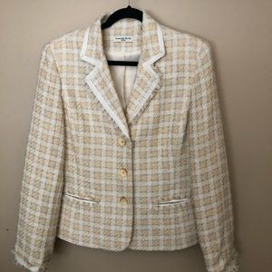 Woman’s Jacket